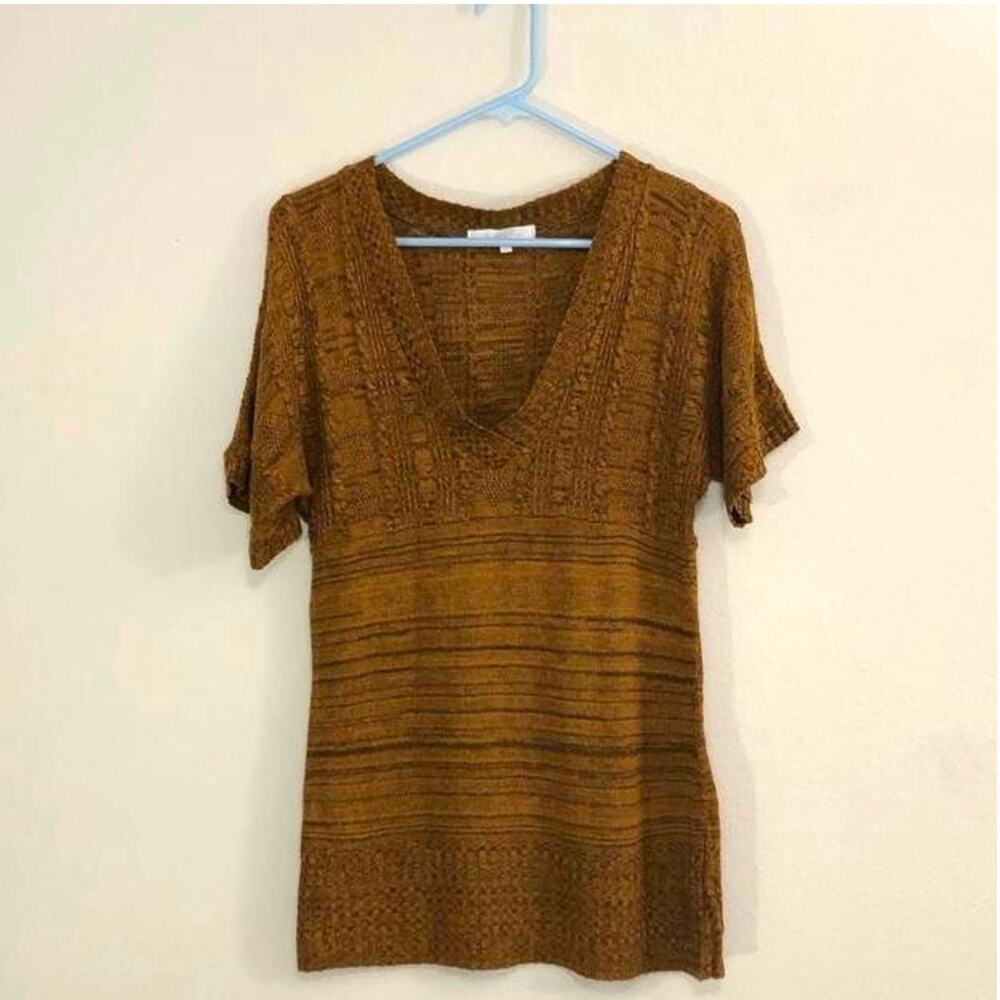 Charlotte Russe Juniors Size Large Short Sleeve V Neck Orange Top Soft Cozy Fall